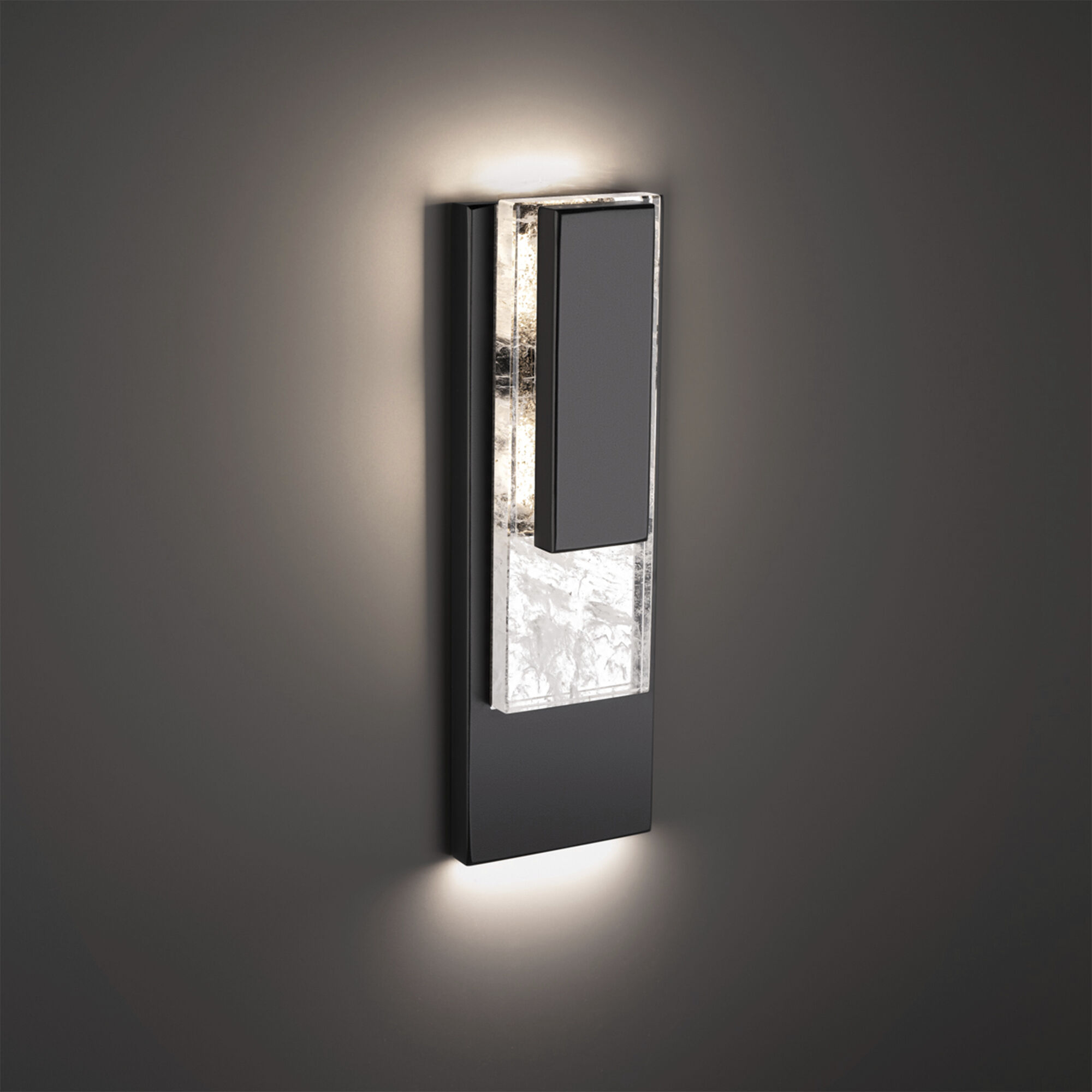 Vail LED 18 inch Black Outdoor Wall Light, Beyond