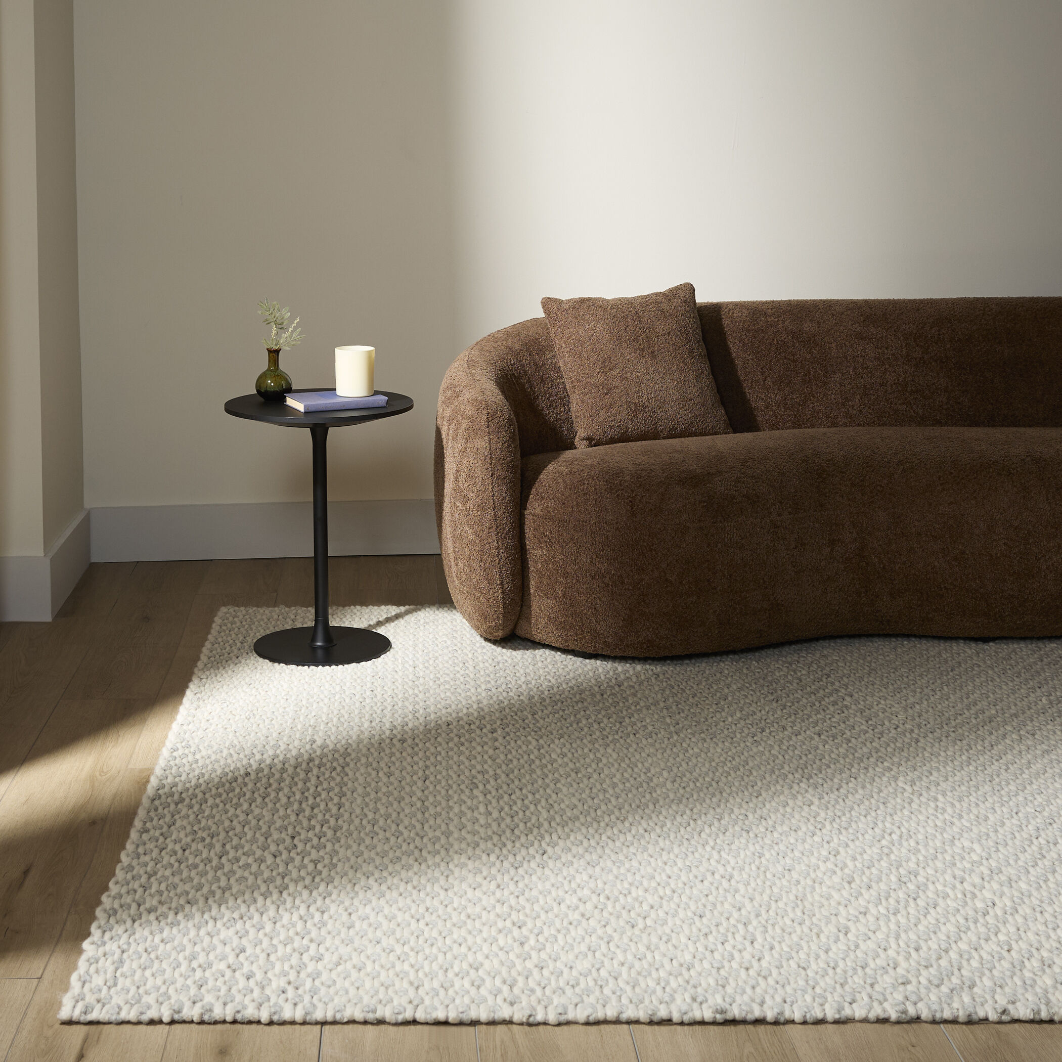 Natural Luxe Ivory and Blue Indoor Rug